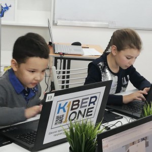 KiberOne объявляет набор юных программистов в Усть-Каменогорске - Школа программирования для детей, компьютерные курсы для школьников, начинающих и подростков - KIBERone г. Паттайя